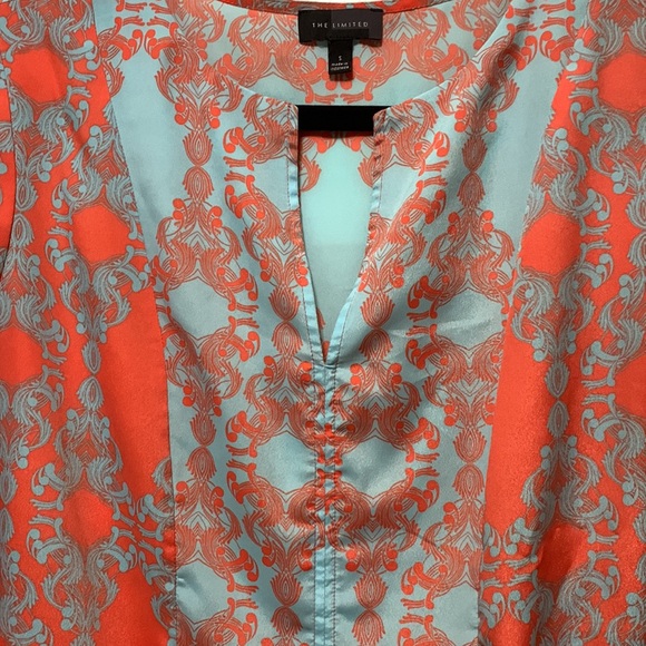 Pretty patterned blouse - Picture 3 of 7